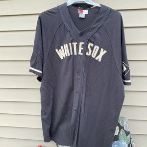 NIKE White Sox button up jersey 2XL